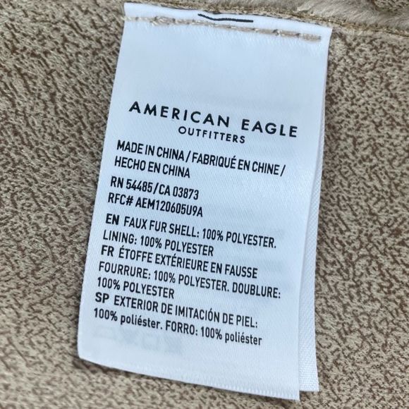 American Eagle Faux Fur Shacket - NWT- Size XS - Picture 8 of 9